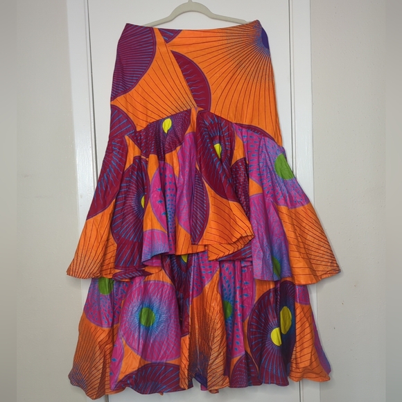 WHY Dress NWT Colorful Polyester Fabric Size M - Picture 3 of 16